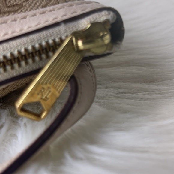 Ralph Lauren Lauren Crossbody Bag - Picture 9 of 10